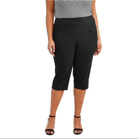 Terra & Sky Pants - Terra & Sky Women's Plus Size Stretch Capri Pant